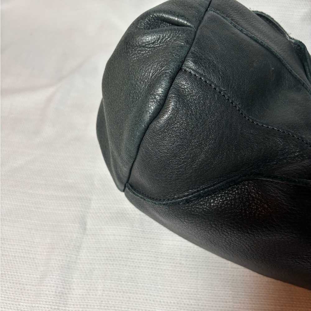 Kenneth Cole New York Black Pebbled Leather Shoulder Hobo Bag - Picture 15 of 17